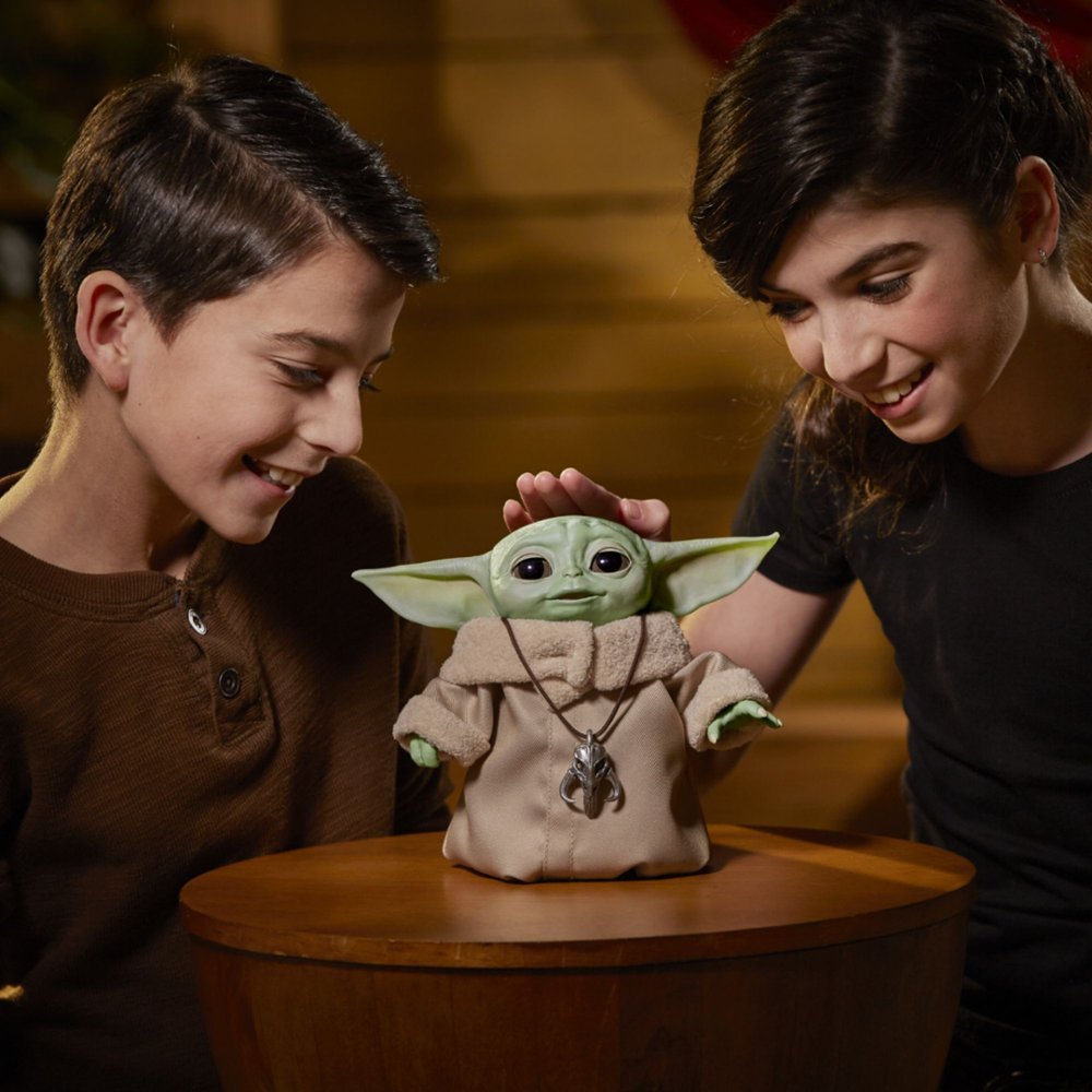 Hasbro - Star Wars The Child Animatronic Edition