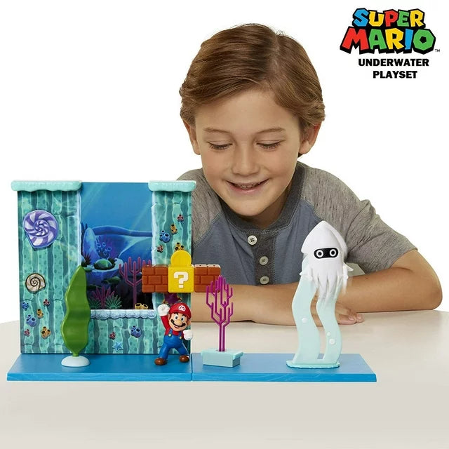 Nintendo Underwater Playset with Environment piece, 2.5" Mario Figure