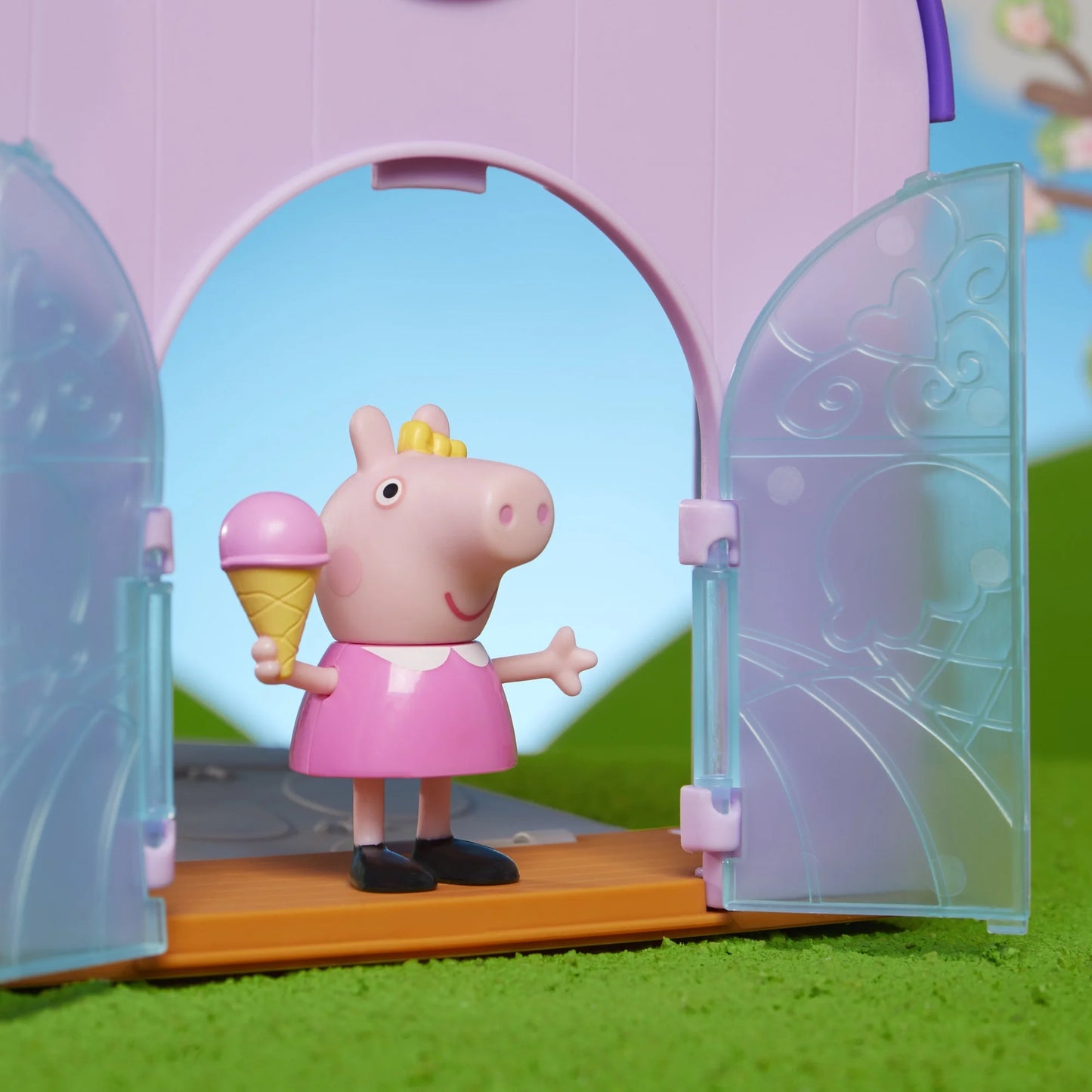 Peppa Pig Peppa's Club Peppa's Ice Cream Shop Preschool Playset