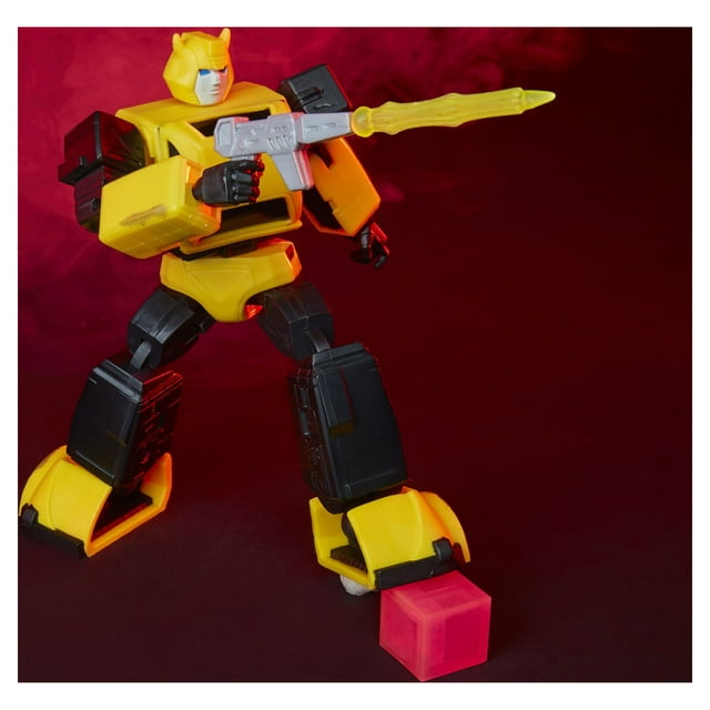 Transformers R.E.D. [Robot Enhanced Design] The Transformers G1 Bumblebee Figure