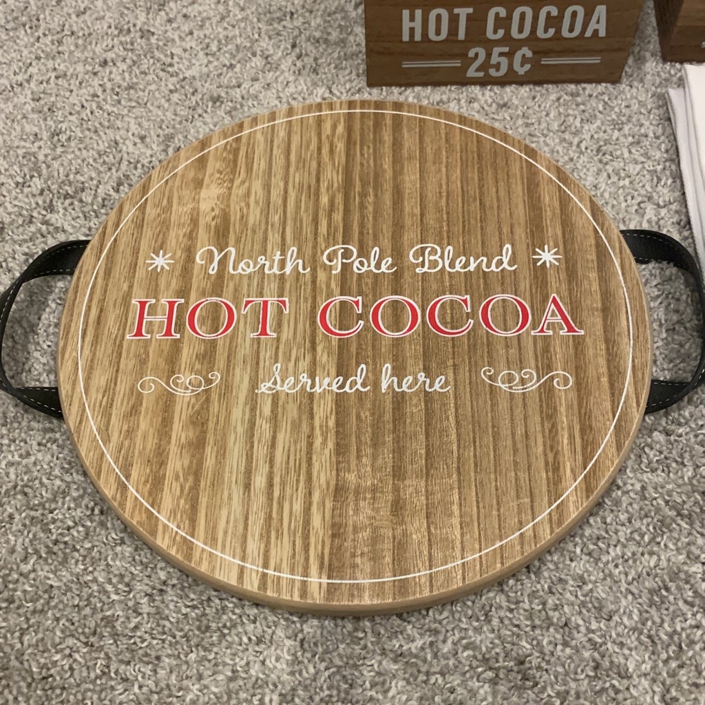 north-pole-blend-hot-cocoa-serving-tray